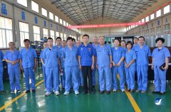 學(xué)習(xí)知識，豐富自己